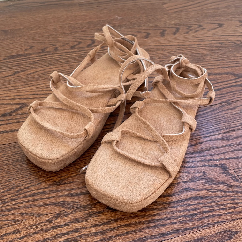 Women’s Lace up Sandals
